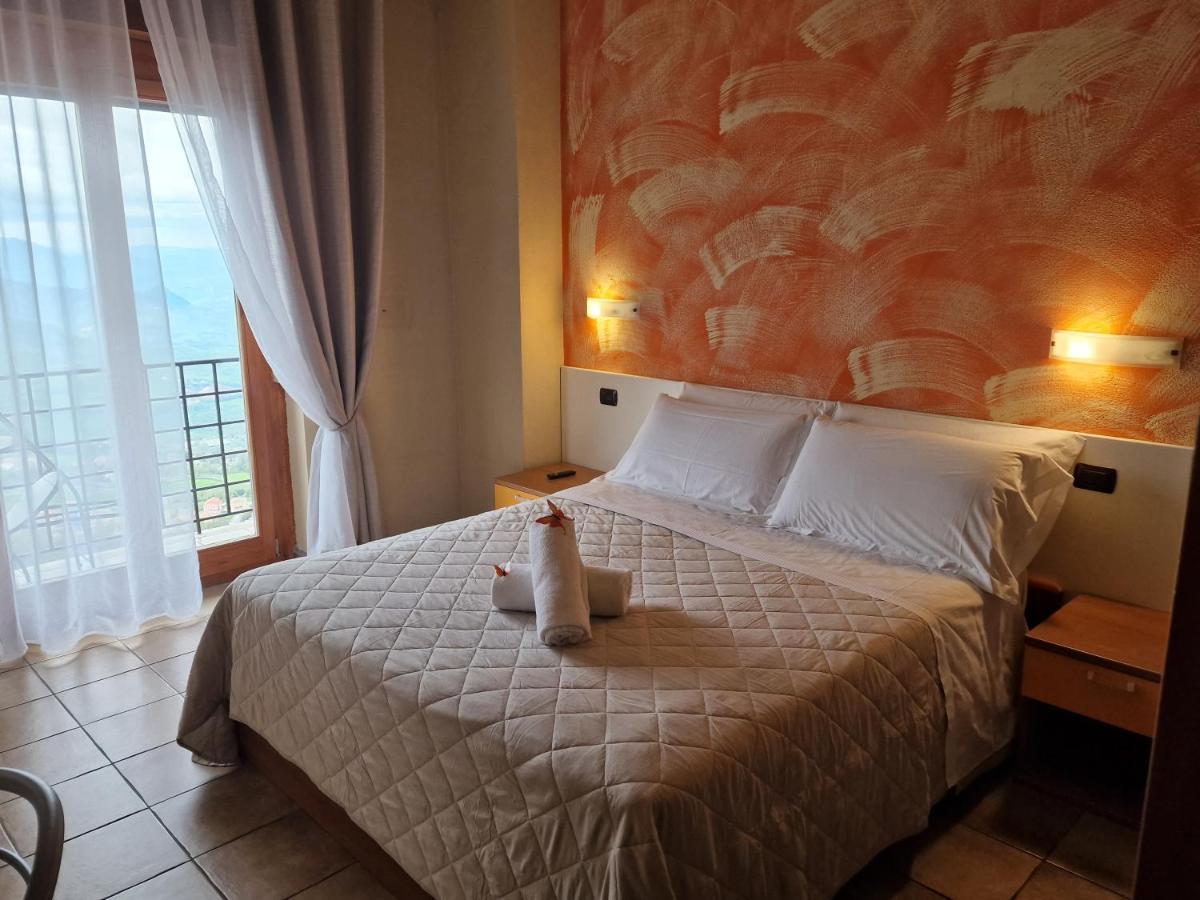 Hotel La Rocca 산마리노 외부 사진